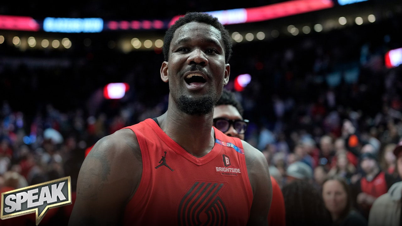 Should the Lakers Consider Acquiring Deandre Ayton?