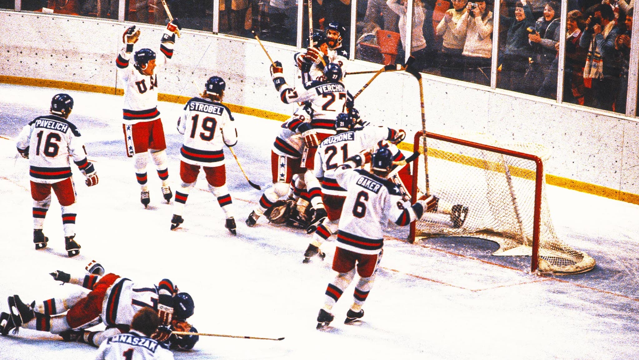 Top 10 Iconic Sports Moments of Team USA
