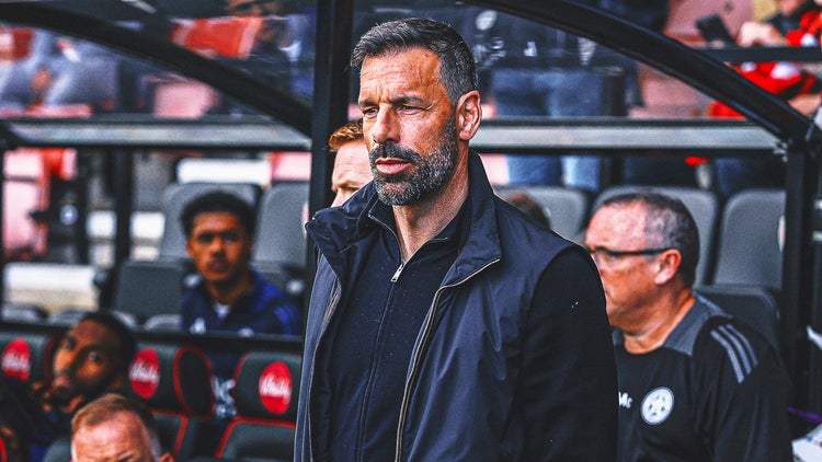 Manchester United Icon Takes Up Coaching Role with Netherlands for Upcoming World Cup