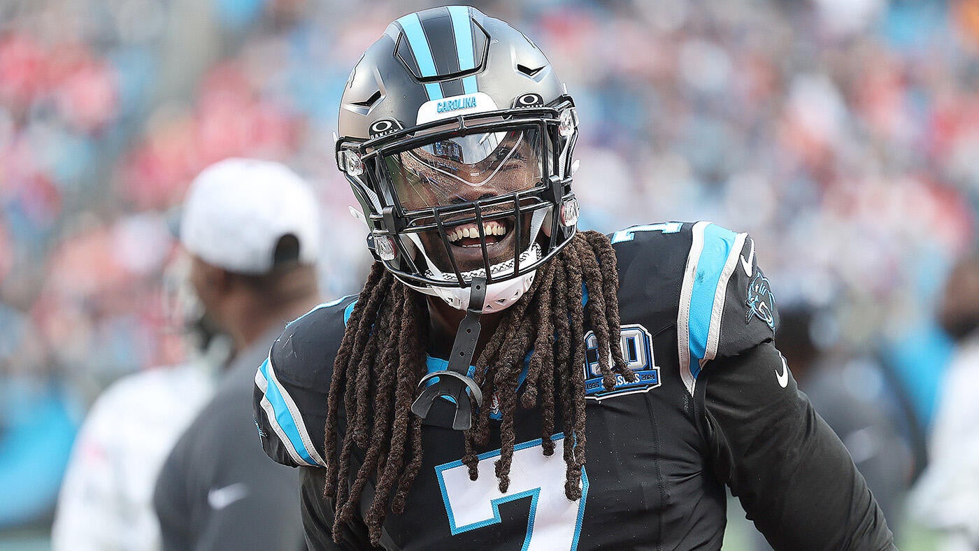 Jadeveon Clowney Eager for New Chapter Following Panthers Departure: "I Will Excel Regardless of Where I Play"