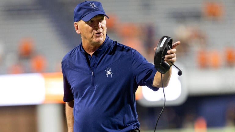 Richmond Coach Accuses Maryland of Offering $50,000 to Kicker Transfer