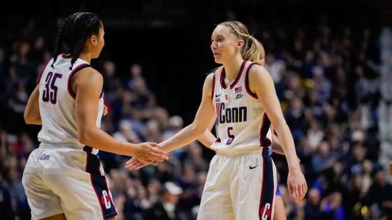 Azzi Fudd Highlights Overlooked Talents of Paige Bueckers in Rookie Season
