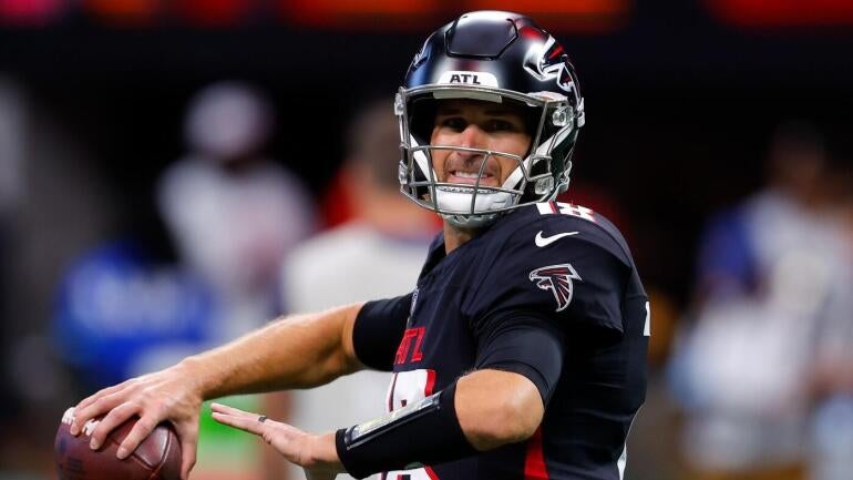 Steelers Seek Contingency Plans for Aaron Rodgers: Kirk Cousins in Consideration