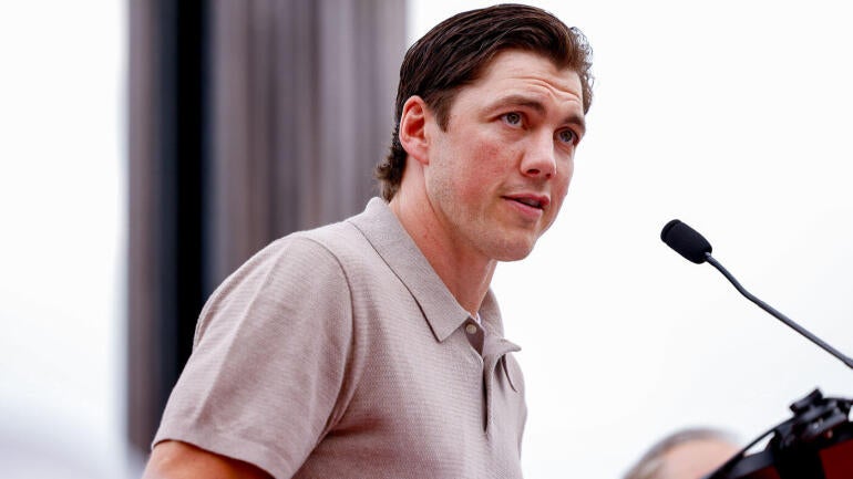 T.J. Oshie Announces Retirement After 16 Seasons in the NHL