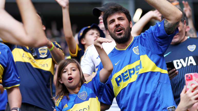 Boca Juniors Fans Take Over Walmart Ahead of Club World Cup Opener Against Benfica