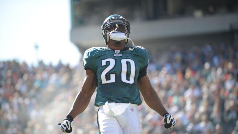 Eagles' All-Quarter Century Team Highlights Legendary Players