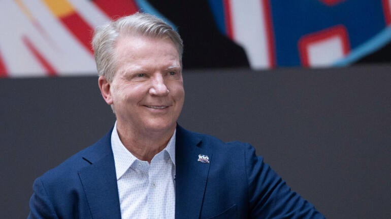 Morehead State to Honor Phil Simms by Renaming Football Stadium