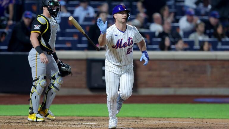 Mets Aim for Redemption Against Pirates in Friday's Key Matchup