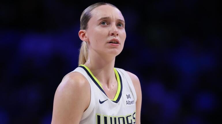 Rookie Paige Bueckers to Miss Game Against Mystics Due to Knee Injury