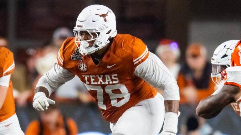 Recent Unanimous All-Americans in SEC Football: A Look from Kelvin Banks to Jadeveon Clowney