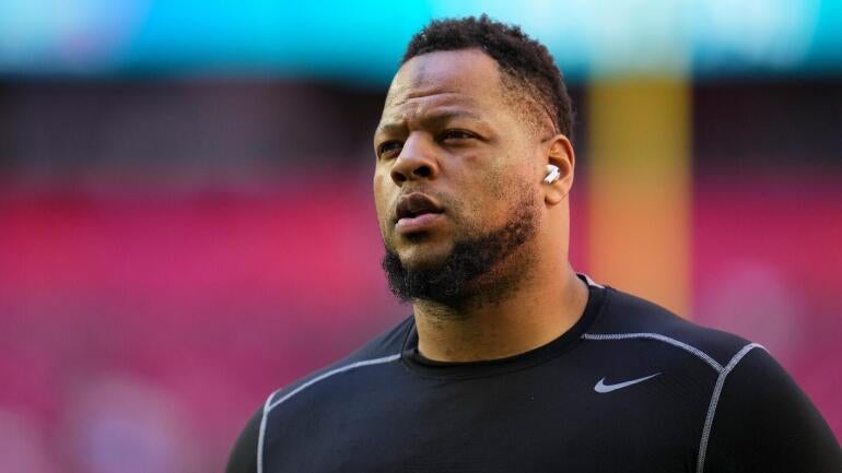 Ndamukong Suh Announces Retirement After 13 Dominant Seasons in the NFL