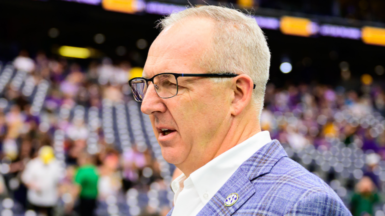 2025 SEC Media Days: Greg Sankey's Cautious Stance on College Football Changes