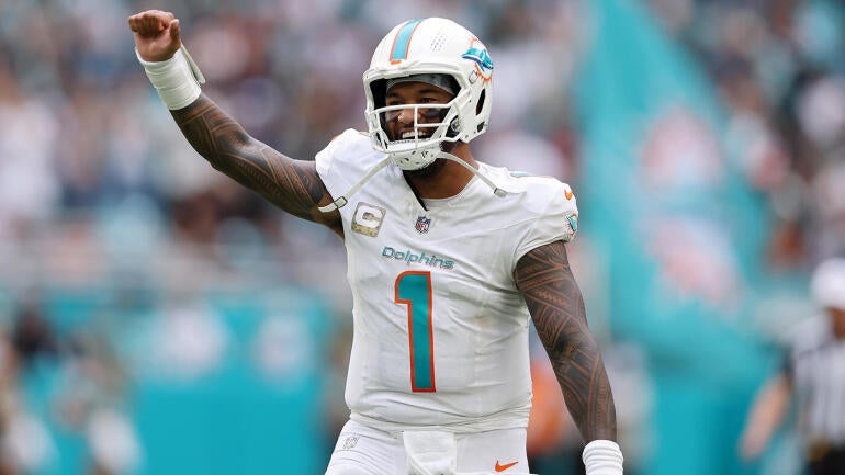 Ranking NFL Throwback Jerseys: Which Team Holds the Best Retro Uniforms?