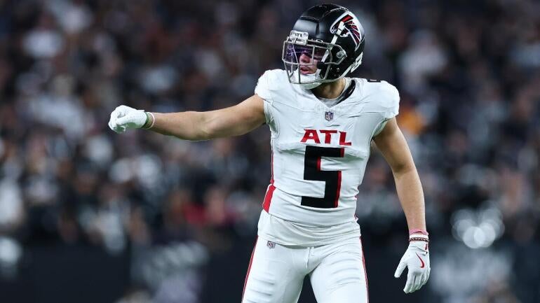 2025 Fantasy Football Rankings: Identifying Sleepers, Breakouts, and Busts