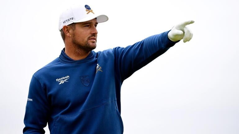 The Open 2025: DeChambeau Tackles Wind Challenges in His Quest for Links Golf Mastery