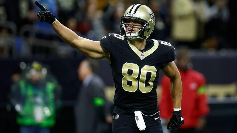 Former NFL Tight End Jimmy Graham Sets New Record for Arctic Rowing