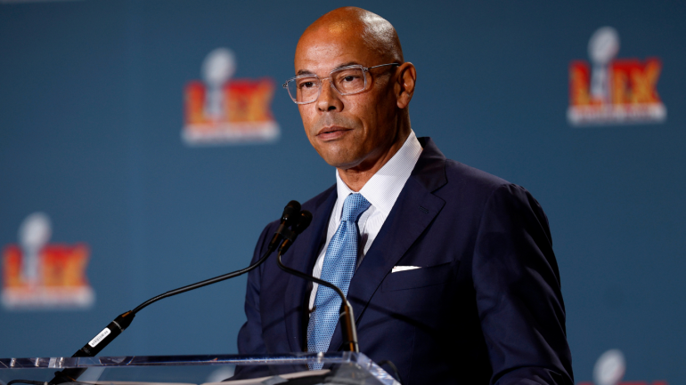 Lloyd Howell Resigns as NFLPA Executive Director Amid Controversies