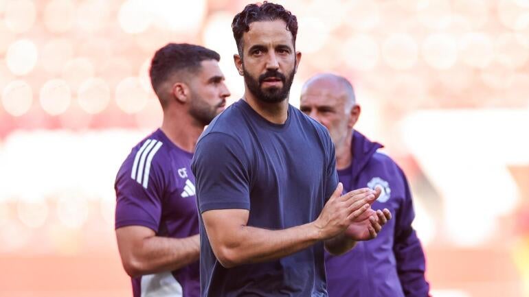 Premier League Insights: Manchester United Should Stay Cautious as Sunderland Shows Promise