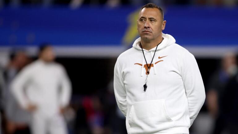 Expert Predictions for 2025 College Football Win Totals: Texas and LSU are Top Picks