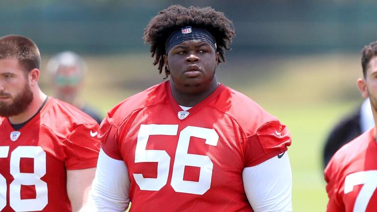 Desmond Watson, the Heaviest Player in NFL History at 449 Pounds, Waived by Buccaneers