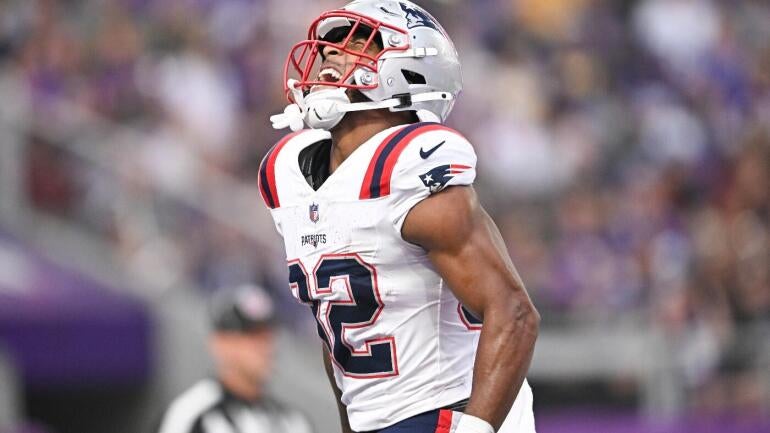 2025 Fantasy Football Rankings: Key Breakout Players Identified by Computer Predictions