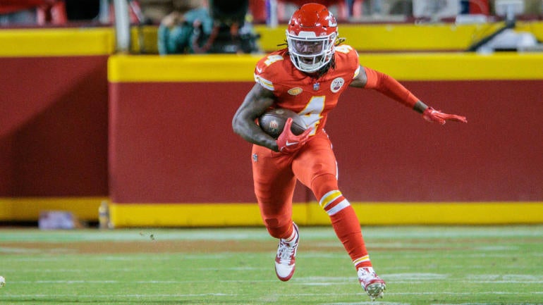 Fantasy Football Insights: No. 12 Pick Strategy in PPR Leagues