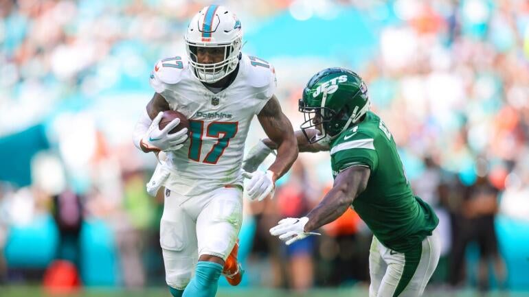 2025 Fantasy Football Rankings: Key Sleepers, Breakouts, and Busts from the Model That Predicted Stroud's Second-Year Struggles