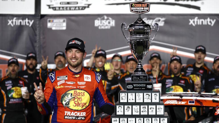 Chase Briscoe Powers to Victory in 2025 Southern 500