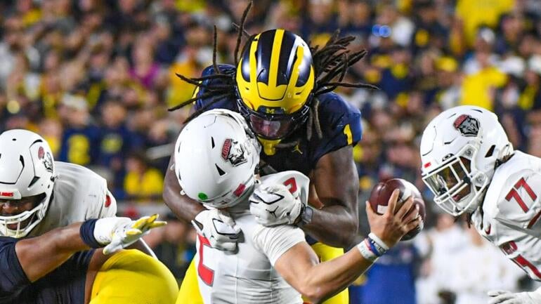 Michigan's Jaishawn Barham Faces First-Half Suspension Against Oklahoma Following Targeting Call