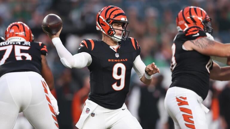 Fantasy Football Rankings for 2025: Key Picks and Strategies Revealed for QBs, RBs, WRs, TEs