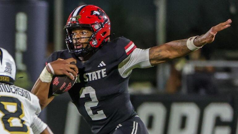 Liberty and Jacksonville State Clash in Exciting College Football Showdown
