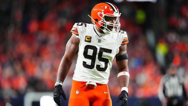 Myles Garrett's Injury: Browns Pass Rusher Misses Practice Ahead of Bengals Matchup