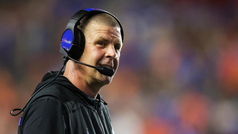 College Football Week 2: Florida's Billy Napier Faces Criticism While Arch Manning Shines