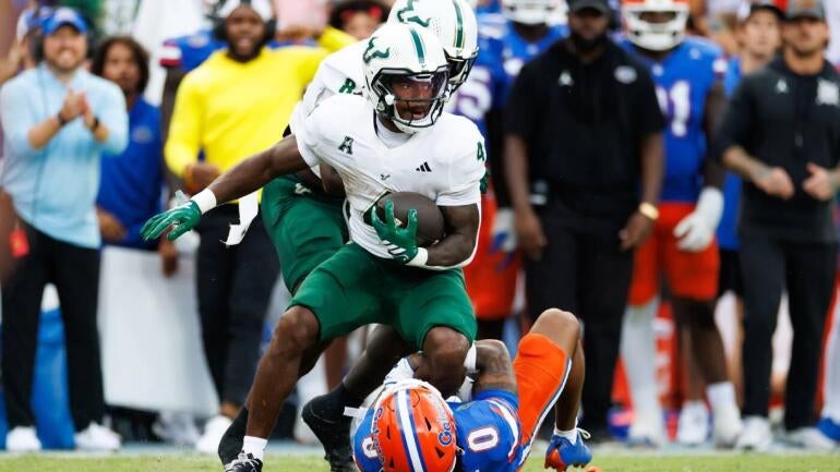 South Florida Stuns No. 13 Florida with Last-Minute Field Goal in Upset