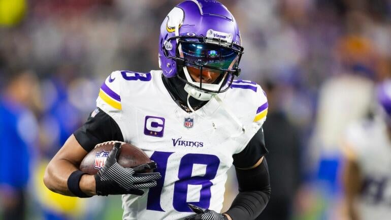 Monday Night Football Preview: Vikings vs. Bears Betting Insights
