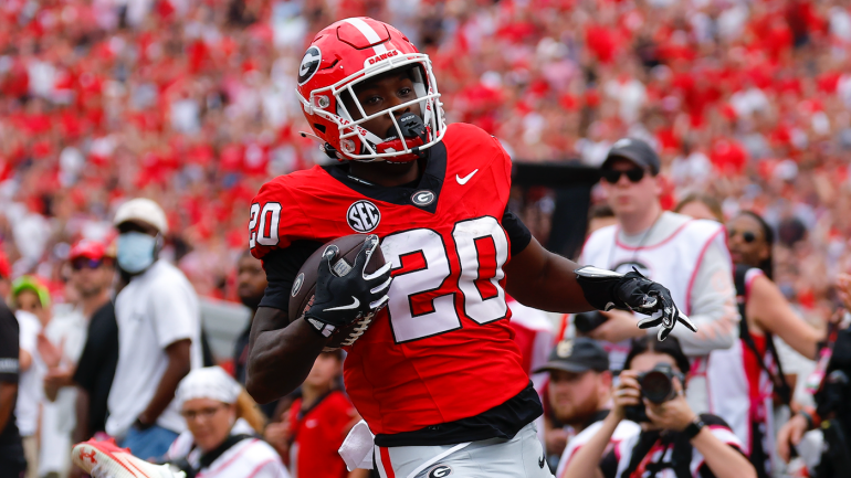 College Football Predictions for Week 3: Key Matchups Include Georgia vs. Tennessee and Texas A&M vs. Notre Dame