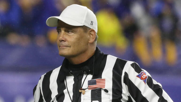 Veteran College Football Referee Resigns After Replay Controversy in UConn-Syracuse Match