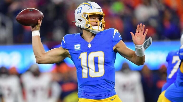 Chargers vs. Raiders: Predictions and Betting Odds for NFL Week 2