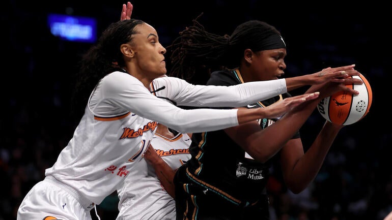 Mercury's Defense Stifles Liberty in Game 2, Setting Up Decisive Game 3