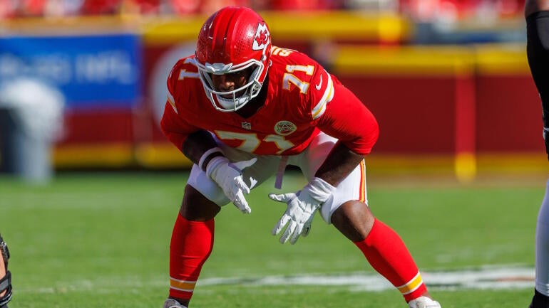 Chiefs' Offensive Lineman Josh Simmons Out Again for Personal Matters