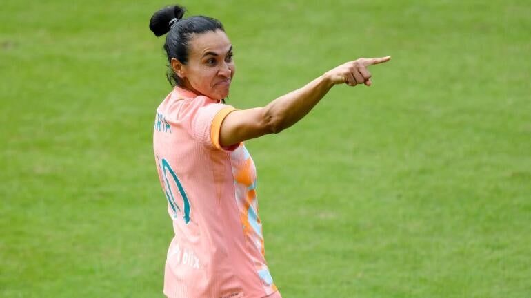 Washington Spirit and Orlando Pride Spark NWSL Rivalry; Marta's Comeback Stuns Ahead of Playoffs