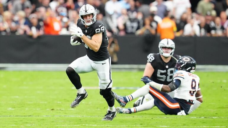 Raiders Anticipate Returns of Bowers and Meyers for Week 9 Amid Injury Woes