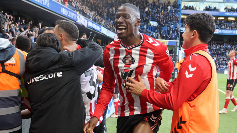 Sunderland Triumphs Over Chelsea, Soaring to Second Place in Premier League