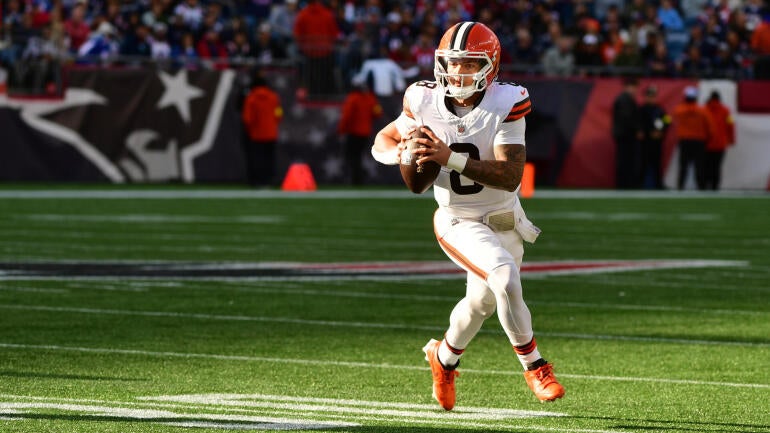 Browns Stick with Dillon Gabriel as Starting QB; Shedeur Sanders Remains Backup