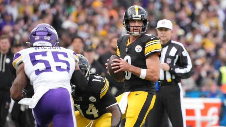 Packers vs. Steelers NFL Player Props: AI Predicts Rodgers Will Exceed 219.5 Passing Yards