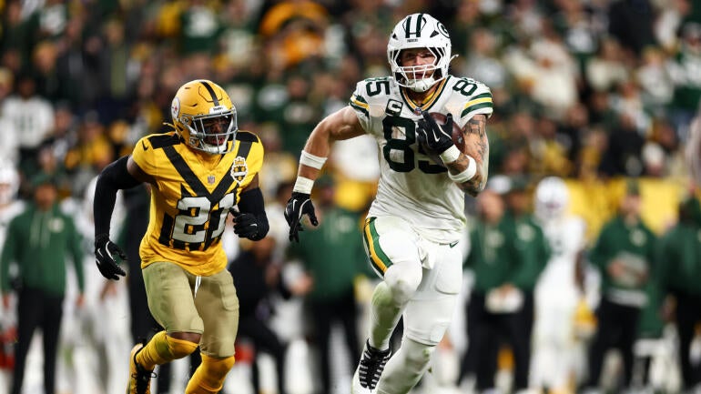 Tucker Kraft Steals the Spotlight on National Tight Ends Day