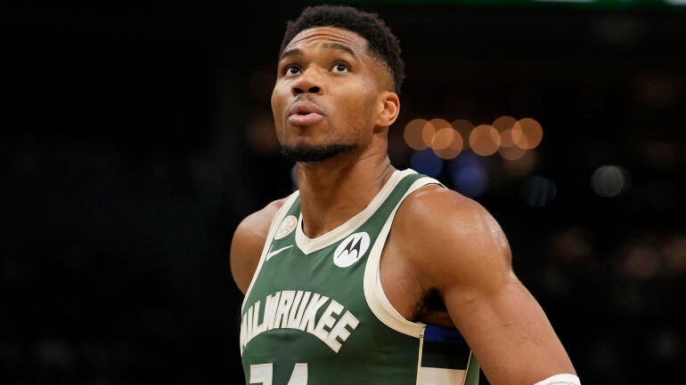 Knicks and Bucks Flourish Amid Giannis Antetokounmpo Trade Speculation