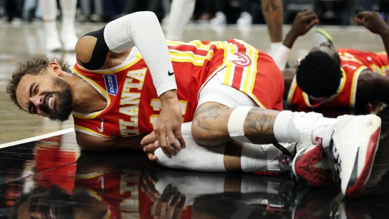 Trae Young Out for Four Weeks Due to Right Knee Sprain