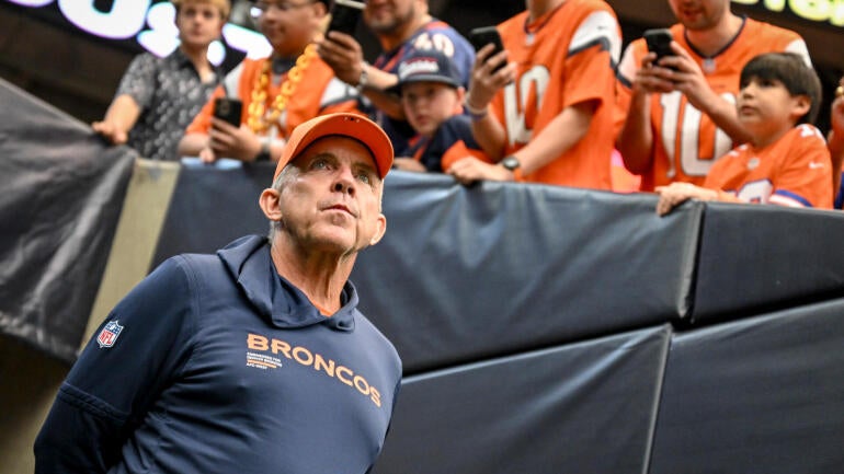 NFL Trade Deadline Buzz: Teams Poised for Last-Minute Moves