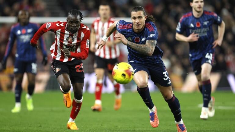 Arsenal Miss Key Opportunity in Premier League as Sunderland Maintains Strong Presence